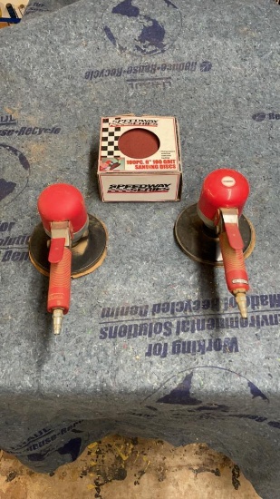 Speedway series 6 inch air sanders (x) and sand