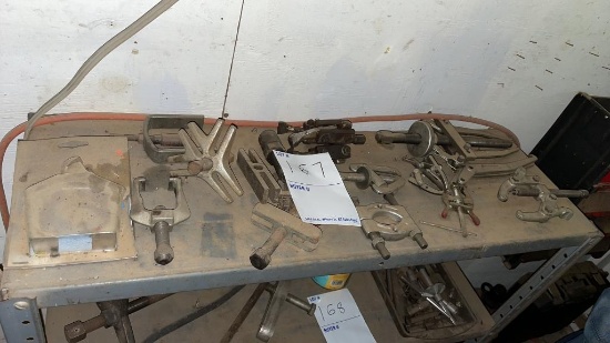 Large assortment of pullers