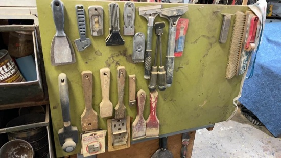 Lot of scrapers
