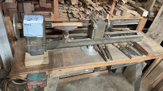 Dunlap wood lathe with tools