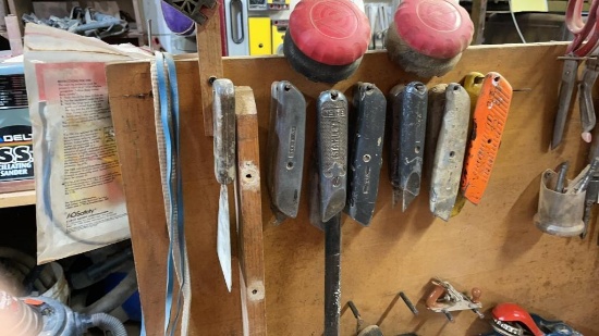 Box cutters