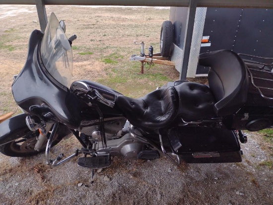 2003 Harley Davidson it is a FLHTI 100th Anniversary Edition. Good Shape. LED Lights. Rebuilt Title.