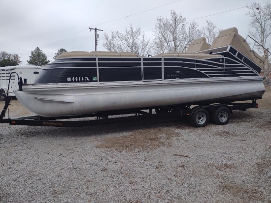 2012 Bennington 2575 Pontoon with Inboard Mercruiser Engine. Really Nice. Vin #ETW77361J112