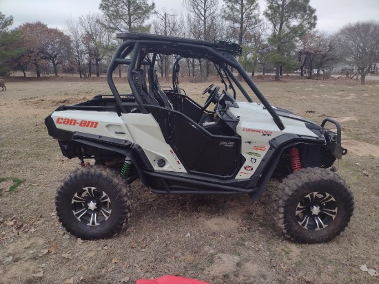 2015 Can Am Commander Side By Side. Really Nice. Lots of Extras. Vin #3JBKKAP24FJ003039