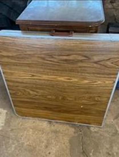 Foldable Table
