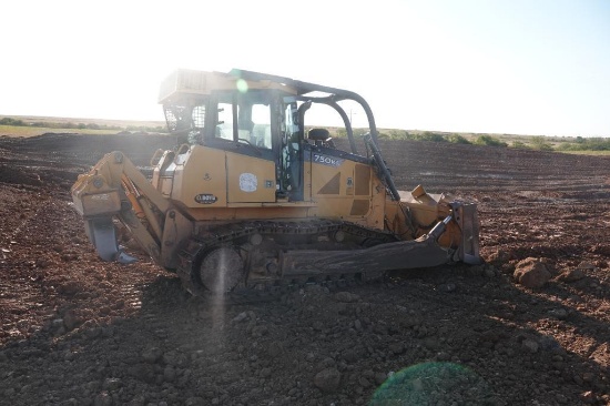 750k John Deere Dozer (New Rails and Rollers)