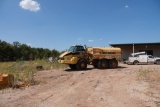2007 Cat 725 Water Wagon, Dolphin Tank. Serial number AFX185. Bad pump.