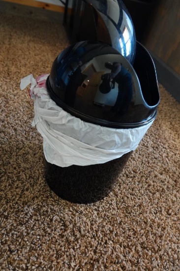 Trash Can