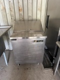 True single door prep station