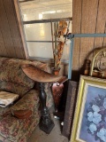 bed frame/wall art/decor items