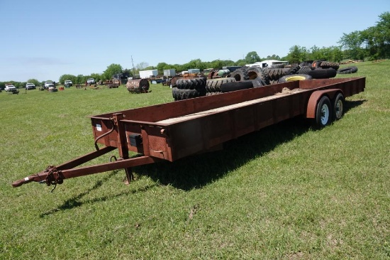 flatbed trailer 26' x 81" metal floor 13" sides