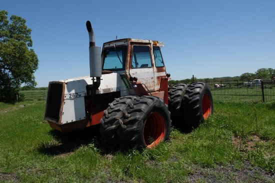 Case 2670 cab tractor (runs)