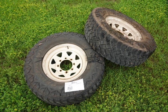 265/75R16 tires on wheels