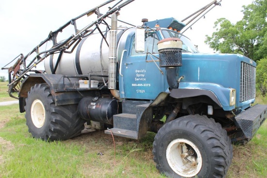 Big Wheels 4x4 spray rig truck with stainless tank and booms