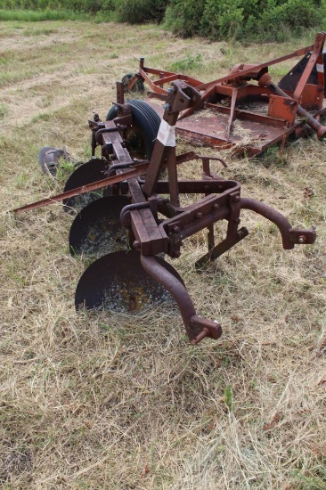 3-bottom turning plow