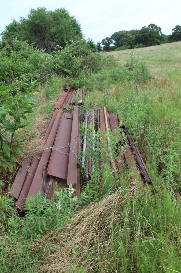 Lot of metal (red iron)