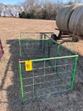 small livestock pens w/sliding gates