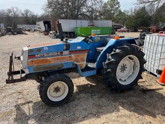 Mitsubishi MT2801 Compact Tractor Diesel Engine 2WD Less than 1000 hours