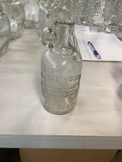 White House 1 1/2 Pint Vinegar Jar