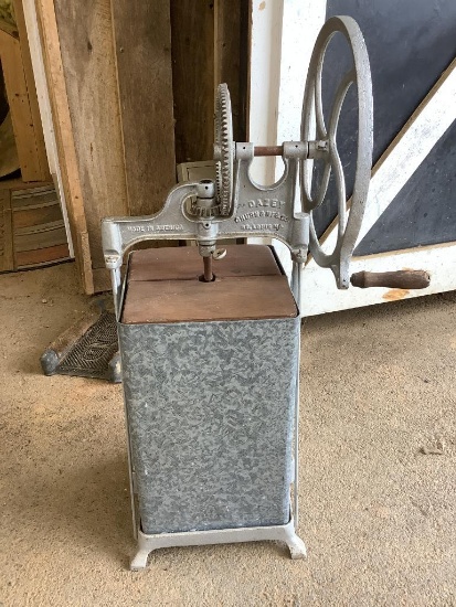 Dazey Butter Churn