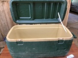 Igloo Cooler - Latches Missing