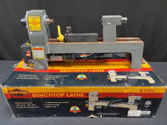 SHOP FOX Horsepower Benchtop Lathe