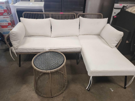 Outdoor Patio Sectional w/ coffee table