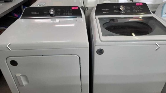 Whirlpool - 4.7-4.8 Cu. Ft. Top Load Washer and Gas Dryer