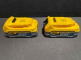 DEWALT Set of Batteries