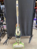 EUREKA & BISSELL Vacuums