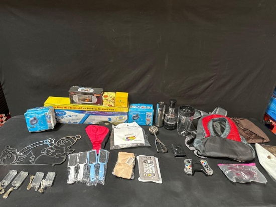 Lot of Miscellaneous accessories and home goods