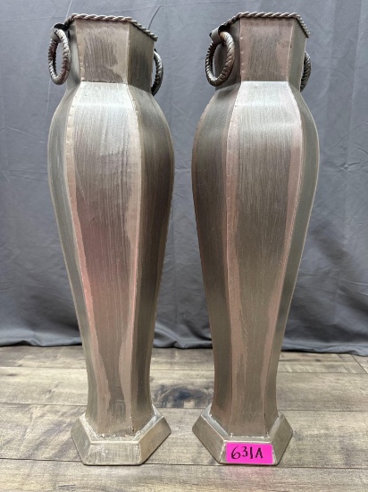 Vase Metal Distressed silver