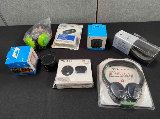 Lot of Speakers and Headphones