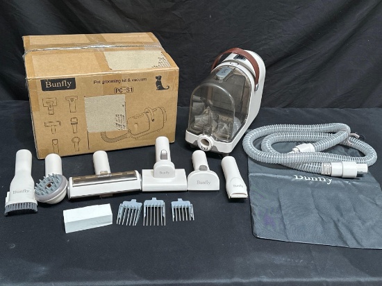 Bunfly Pet Grooming Kit & Vacuum