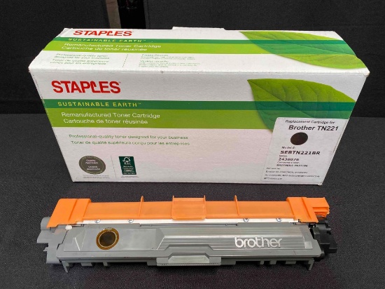 STAPLES Remanufactured Toner Cartridge