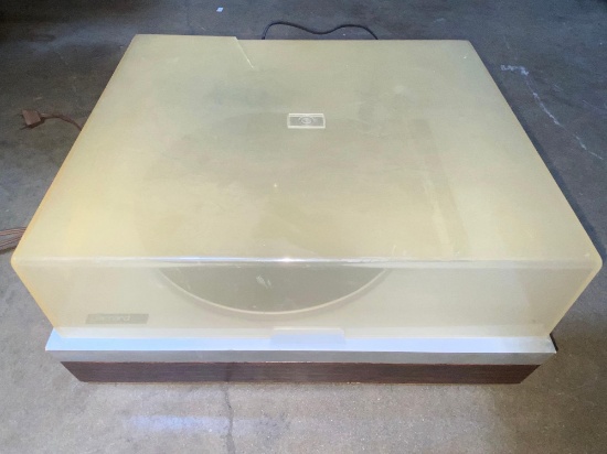 GARRARD Turntable player