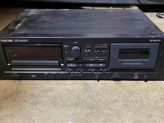 TASCAM CD/Cassette Player