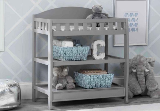 Delta Children Wilmington Changing Table with Pad
