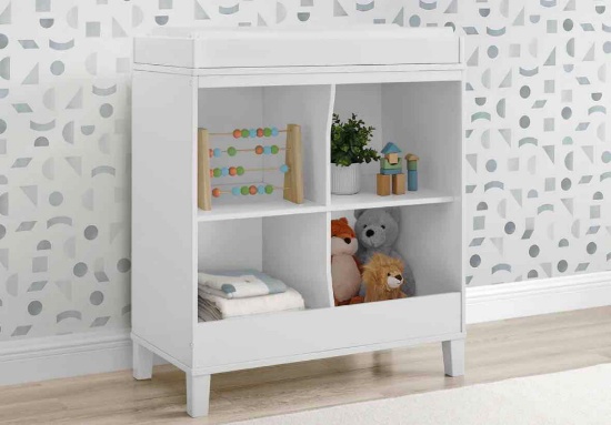 Delta Children Huck Convertible Changing Table