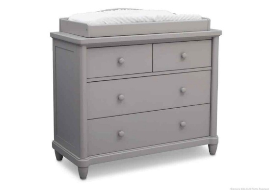 Simmons Kids Belmont 4 Drawer Dresser with Changing Top