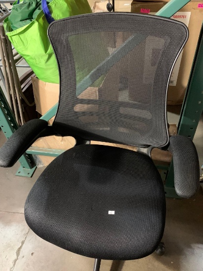 Office Chair W/Wheels