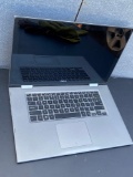 Laptop DELL Inspiron