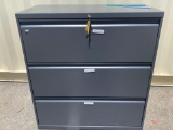 Metal shelf storage
