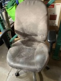 Office chair W/Wheels
