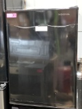INSIGNIA Compact Refrigerator