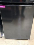 INSIGNIA Compact Refrigerator