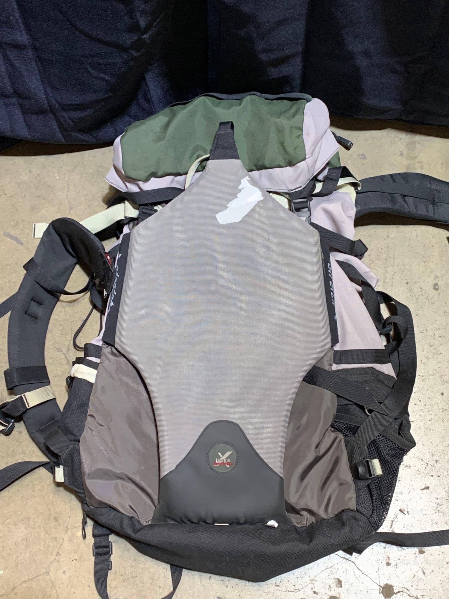 fjallraven travel toiletry bag Fjällräven Färden Necessity Green - Bag Osprey Official Store, Online Color:Black Leather-Carbon Fiber open and mesh pockets Black Twill