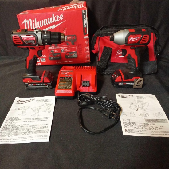 Milwaukee M18 18V Lithium-Ion Cordless Drill Driver/Impact Driver Combo Kit (2-Tool) W/ Two 1.5Ah