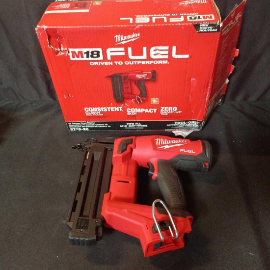 Milwaukee M18 FUEL 18-Volt Lithium-Ion Brushless Cordless Gen II 18-Gauge Brad Nailer (Tool-Only