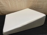 KOLES Bed Wedge Pillow 24? X 24? X 7.5?